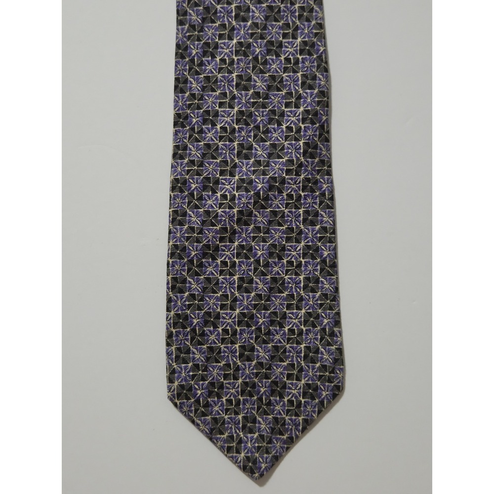 Geoffrey Beene Mens Silk Necktie Purple Black Silver Geometric Floral Pattern